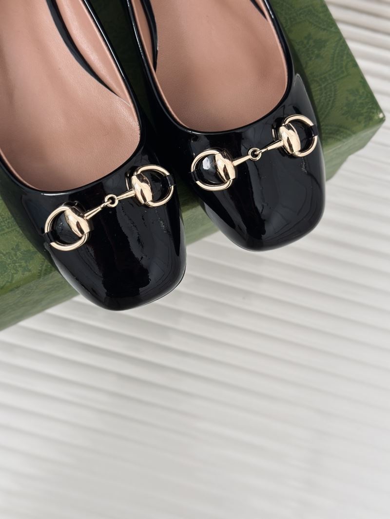 Gucci Flat Shoes